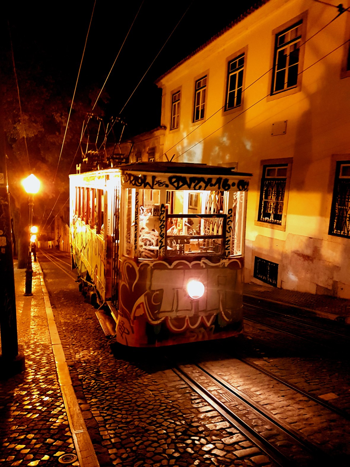 photostudio_1526222844541